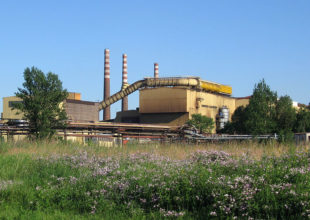 Thumbnail for the post titled: Huta Częstochowa wydzierżawiona. Kiedy zaległe wypłaty?