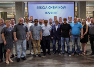Thumbnail for the post titled: Chemicy: Niezadowolenie wzrasta, zanosi się na wybuch