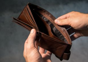 Thumbnail for the post titled: Grupa Azoty. Część zapisów ZUZP zawieszona. Pracownicy rozgoryczeni. Od 2 lat nie było podwyżek