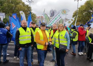 Thumbnail for the post titled: Przedstawiciele OZZZPRC na manifestacji w Warszawie. Stop wygaszaniu pomostówek!